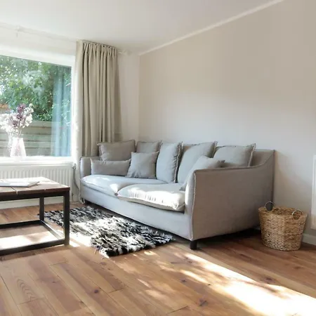 Chalet Op De Veluwe Casa de Férias Putten